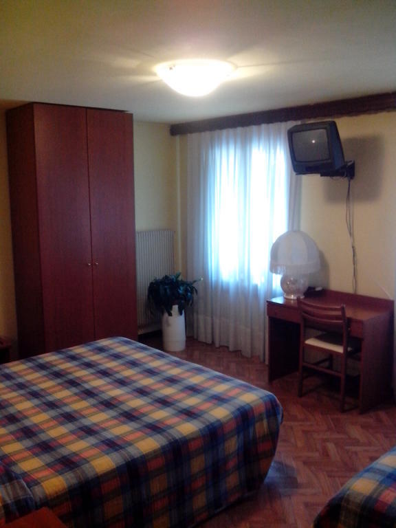 Hotel Monte Fior Foza Ruang foto